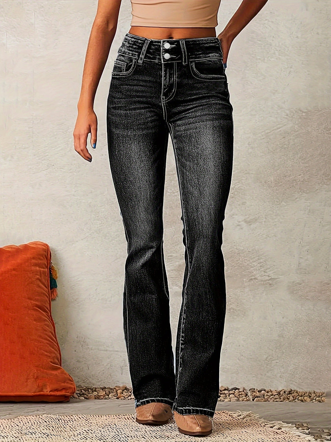 EMILIA | HIGH-WAIST FLARED JEANS