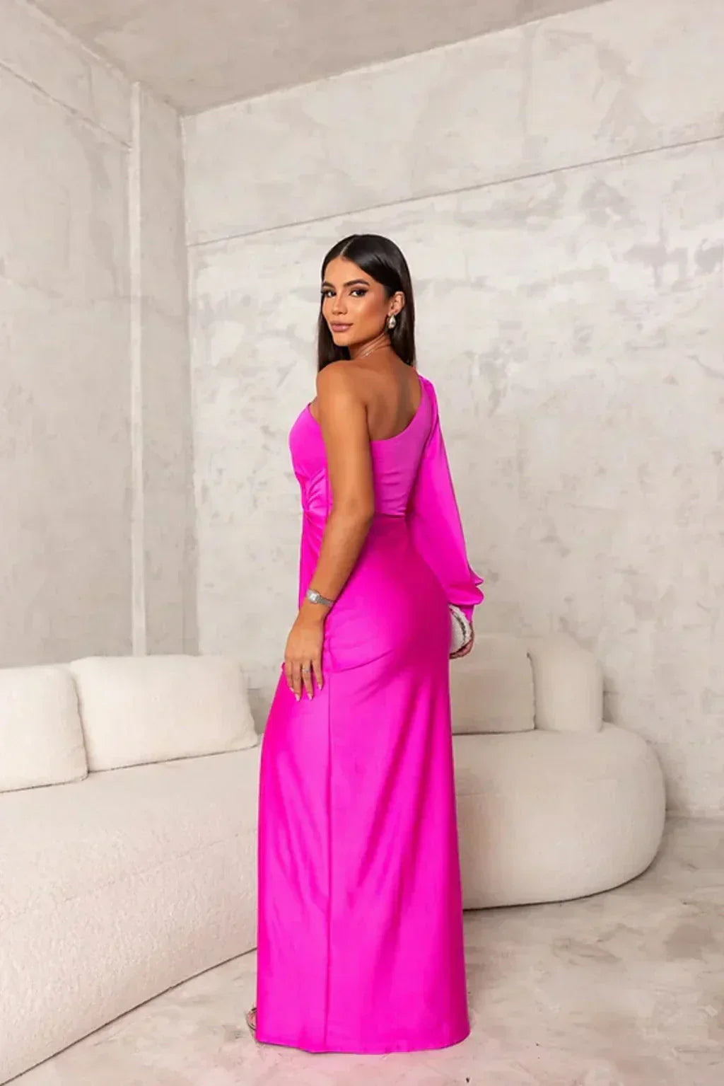 Alia Chic Flowing Maxi Dress