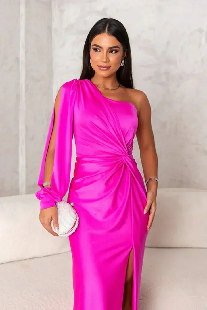 Alia Chic Flowing Maxi Dress
