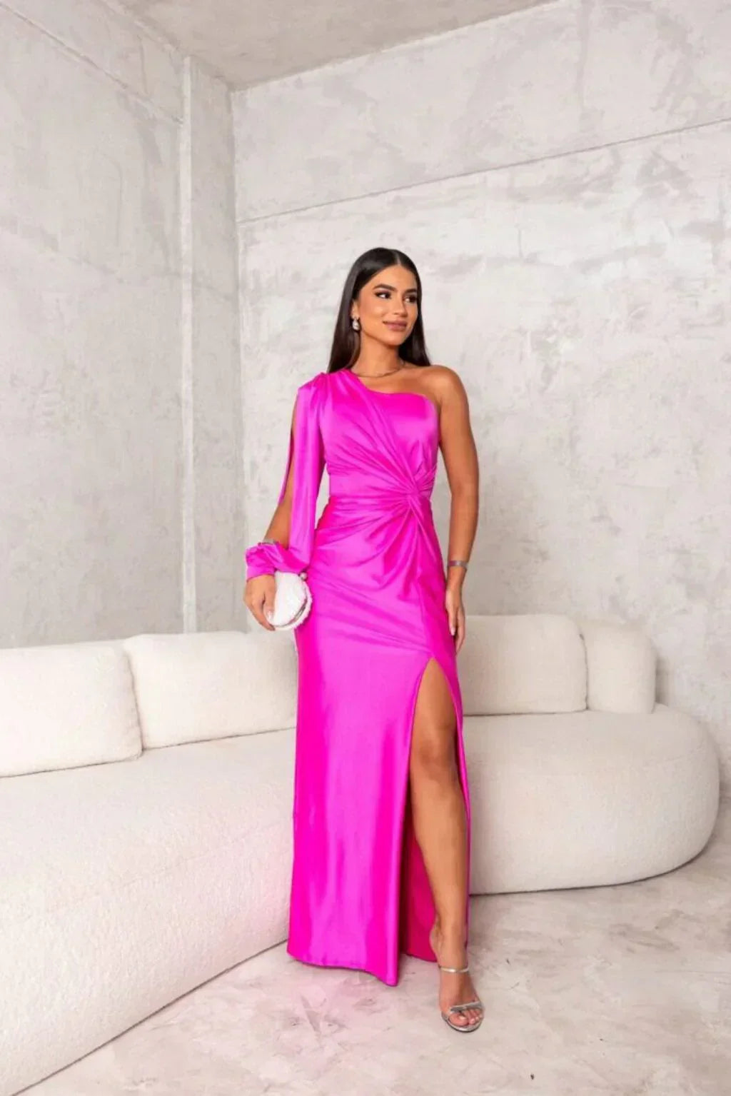 Alia Chic Flowing Maxi Dress