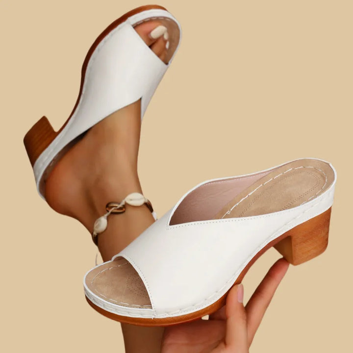 Maelis | Leather Orthopedic Sandals