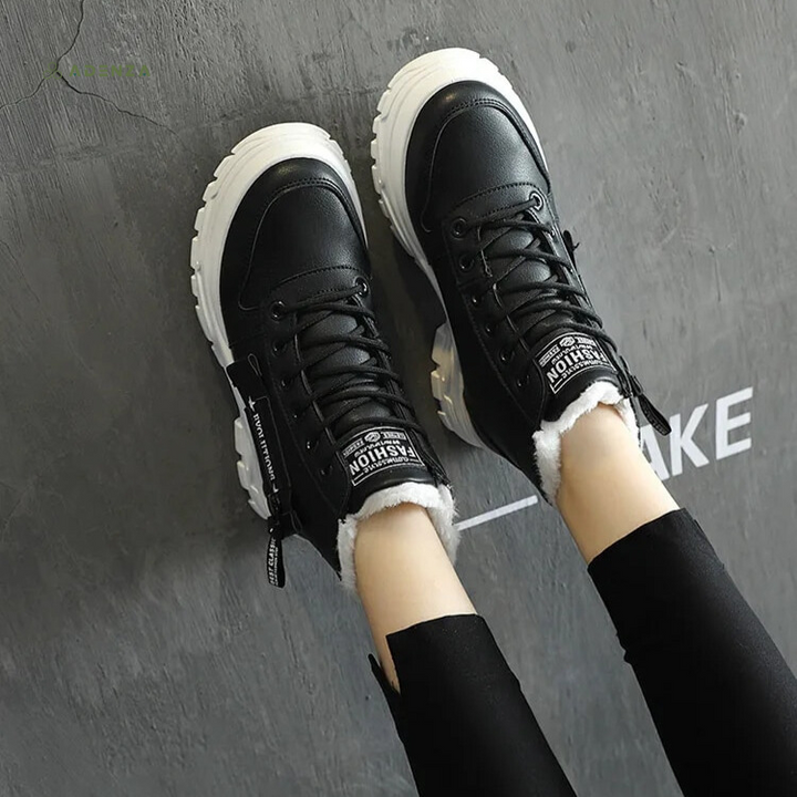 LIVIANA | BOOTS