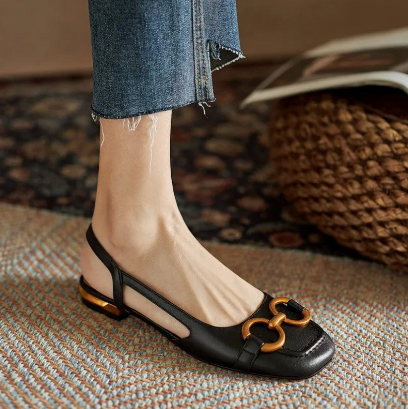 SELENA | SANDALS