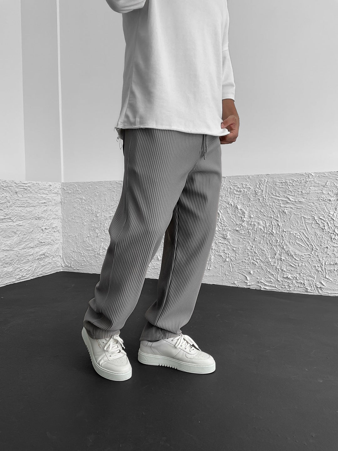 Elegant Tailored Trousers