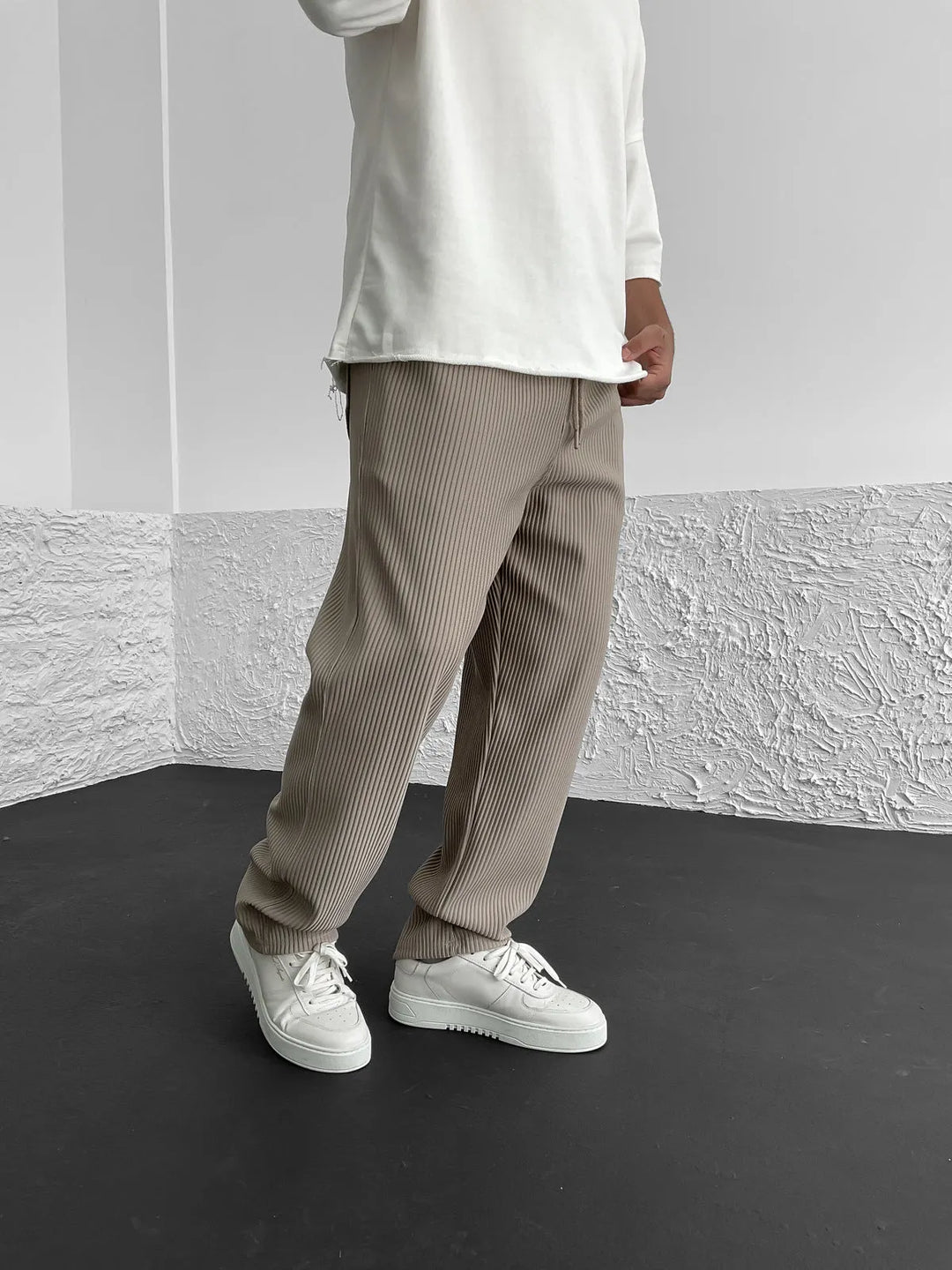Elegant Tailored Trousers