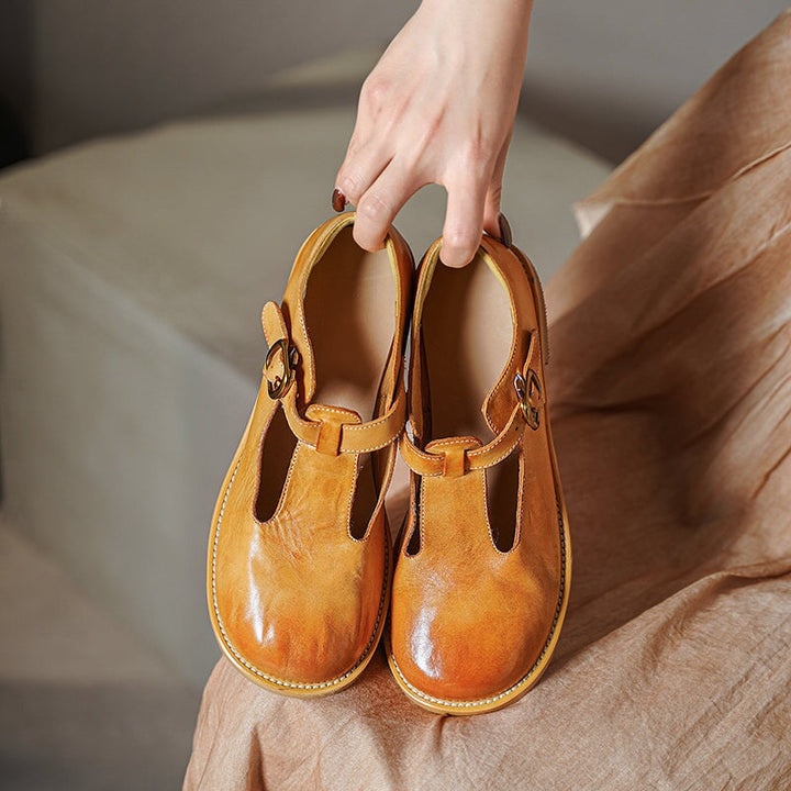 Fiorina | Timeless Elegant Mary Janes