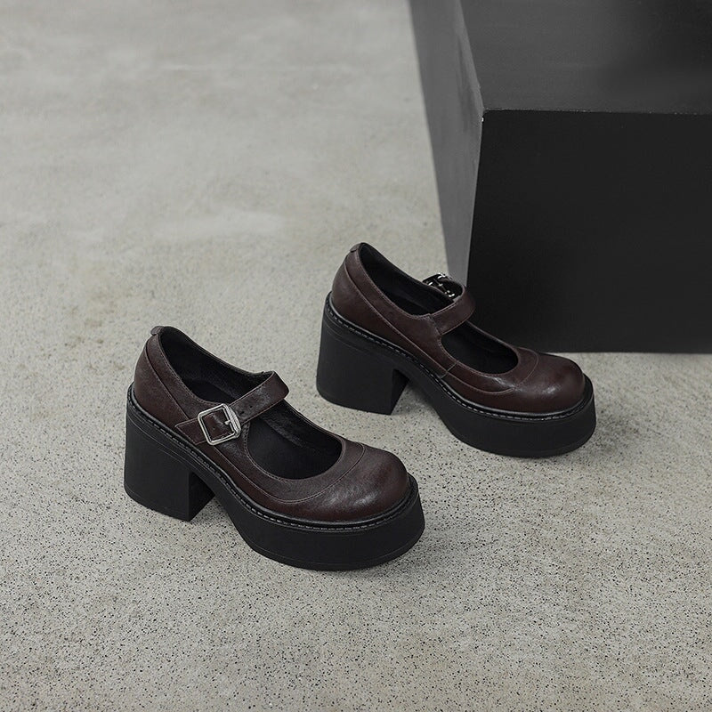 Veyona | Sophisticated Style Leather Pumps