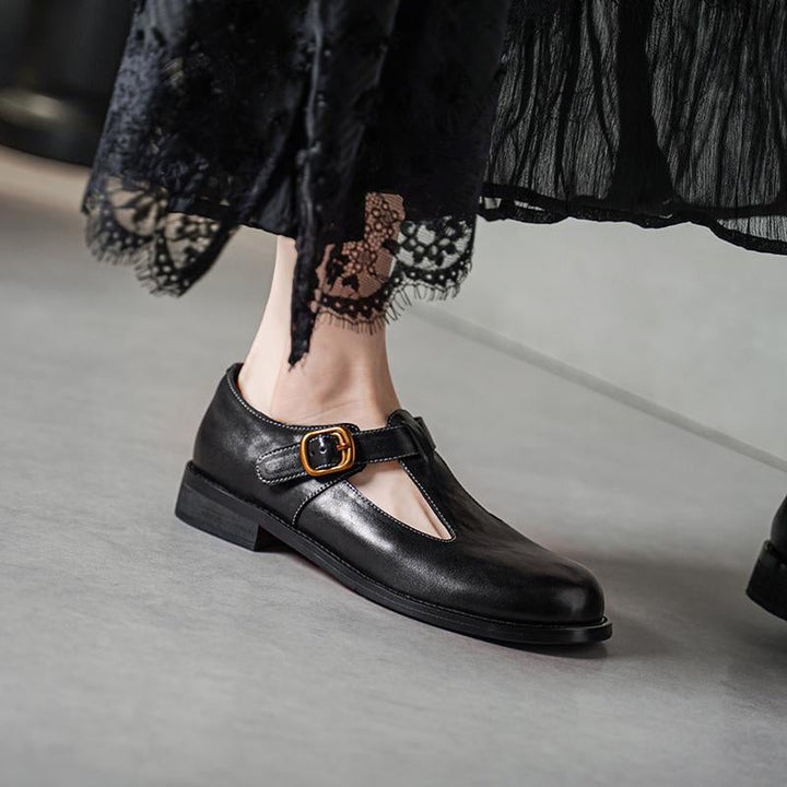 Fiorina | Timeless Elegant Mary Janes
