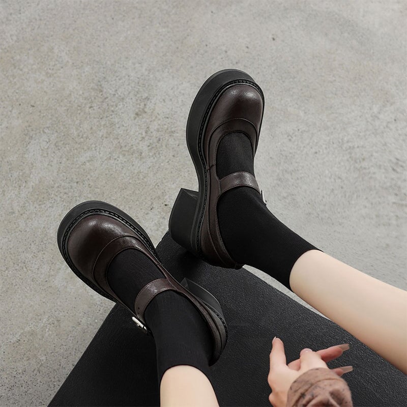 Veyona | Sophisticated Style Leather Pumps